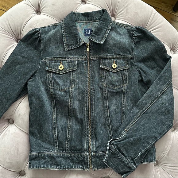 Gap Jacket - Picture 1 of 3
